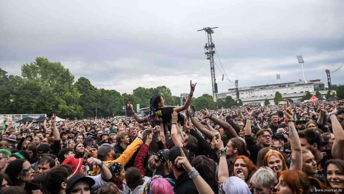 „Unnötig, Geldmacherei und auch Abzocke“: Fans mit heftiger Kritik an Rock im Park
