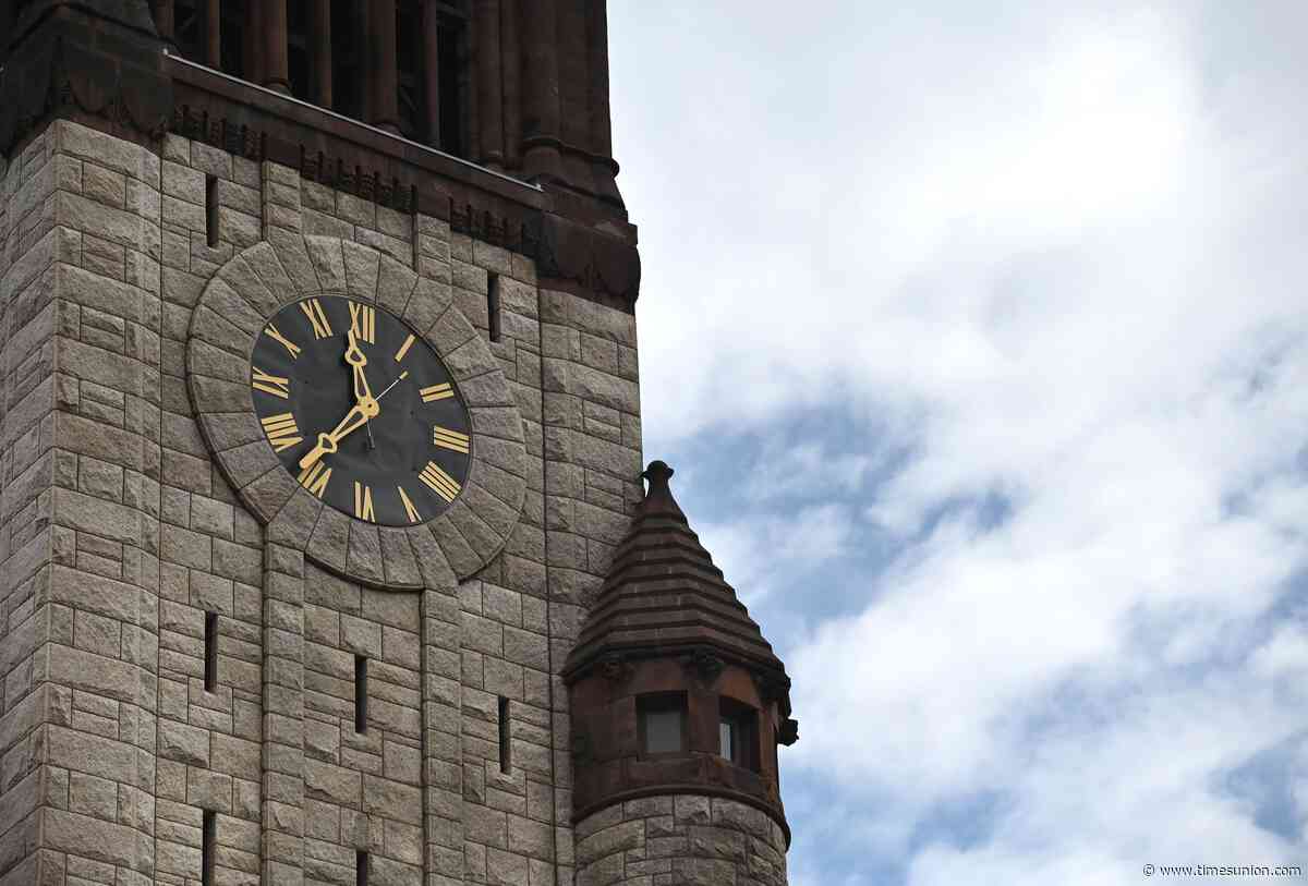Albany lawmakers, city attorney spar over proposed finance law
