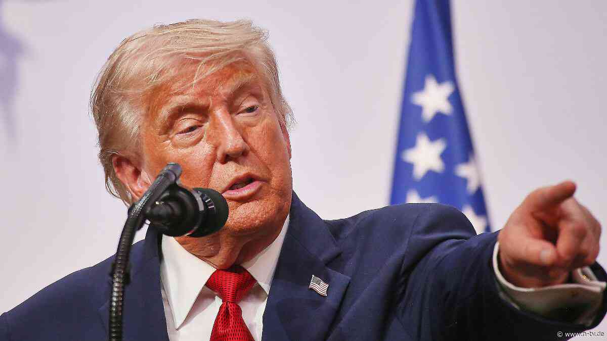 "Nicht hart genug"?: Trump bepöbelt Kritiker des Iran-Deals als "Dummköpfe"