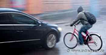 Fahrradfahrer (40) bei Unfall in Baunach über Motorhaube geschleudert