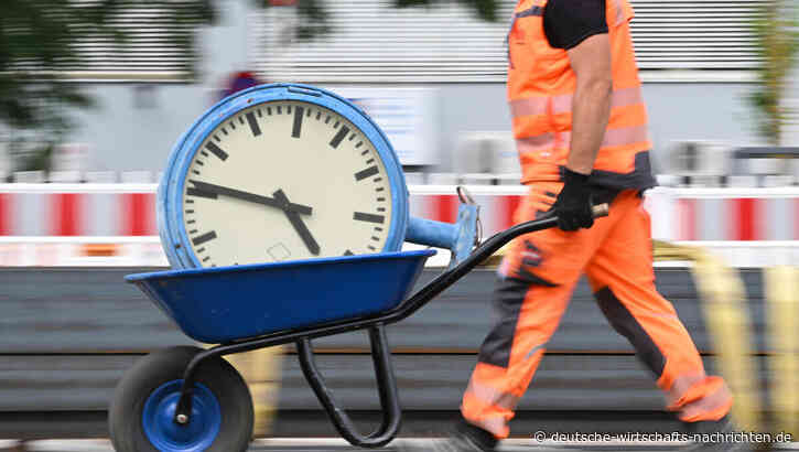 Streit um die Arbeitszeit: Scharfe Kritik an Plänen für flexibleren Achtstundentag