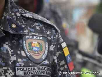 Asesinan a oficial de policía en Caracas para robarle el arma de reglamento