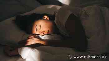 Doctor swears by 'simple' cooling tip 'used in hospitals' for sleeping in heat