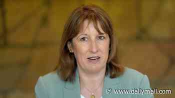 Rachel Reeves sounds alarm at threat of Labour lurch to Left as she lines up behind Starmer in brewing civil war