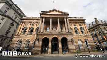 Show up to meetings or resign, councillors told