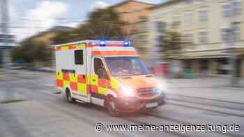 Motorradfahrerin bei Unfall schwer verletzt