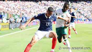 Odegaard and Saliba start World Cup with wins