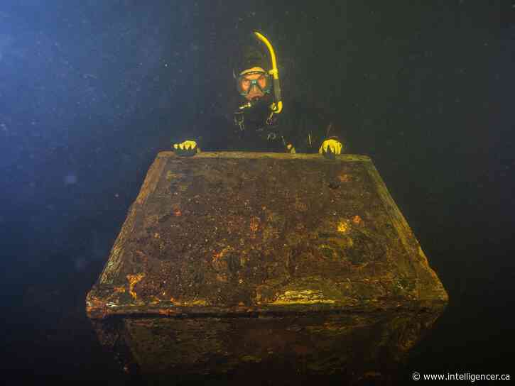 The strange case of the sunken safe: a Marmora mystery
