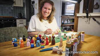 Vanessa (45) beschildert peg dolls: ’Iedereen om me heen vindt dat ik er veel te weinig voor vraag’