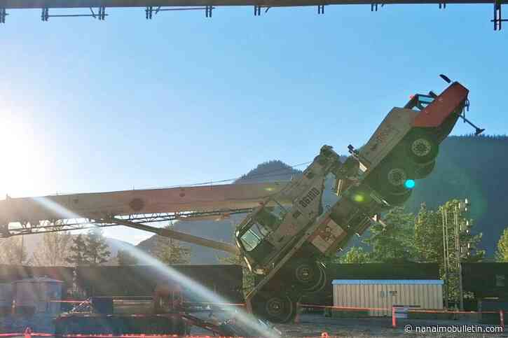 No injuries reported after crane tips at Bruhn Bridge worksite in Sicamous