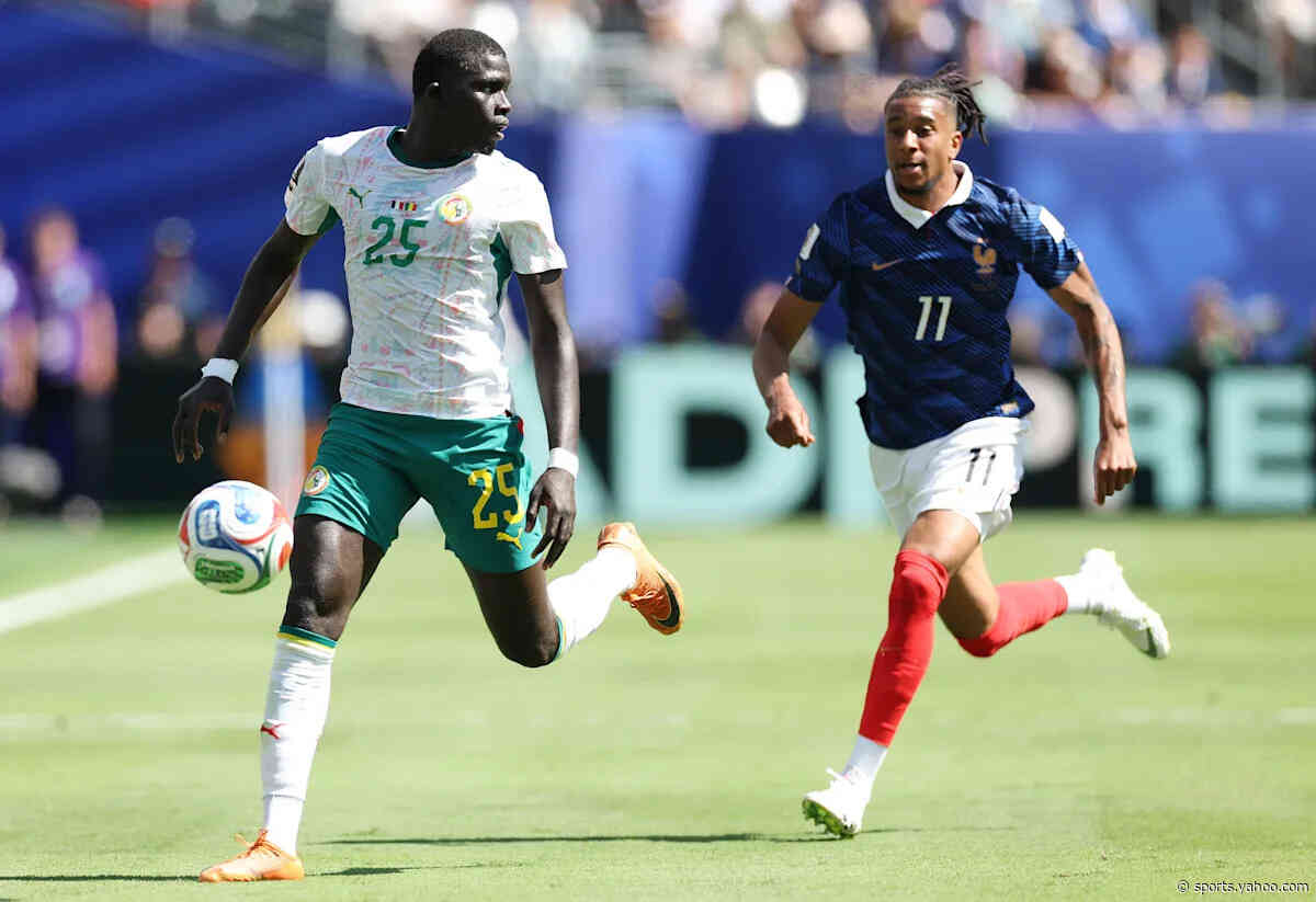 Real Madrid prepared to pay €220m for leading forward target