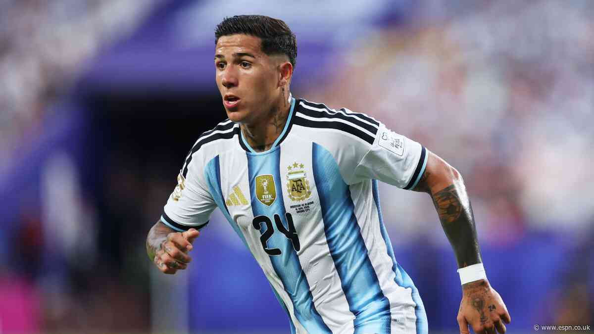 Sources: Real Madrid admire Chelsea's Fernández