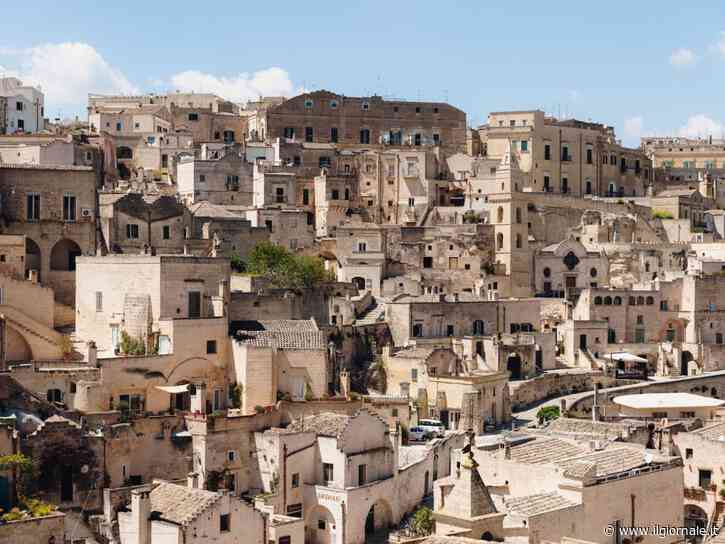 Bartolini arriva ai Sassi di Matera per dialogare con Estatico