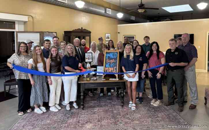 Boswell Media Introduces Help Happens Here to Our Local Communities (photo gallery)