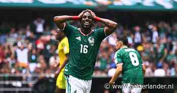 Hij vluchtte voor Colombiaanse guerrilla’s en troefde dit jaar Ronaldo af: Mexico vestigt hoop op ‘La Pantera’
