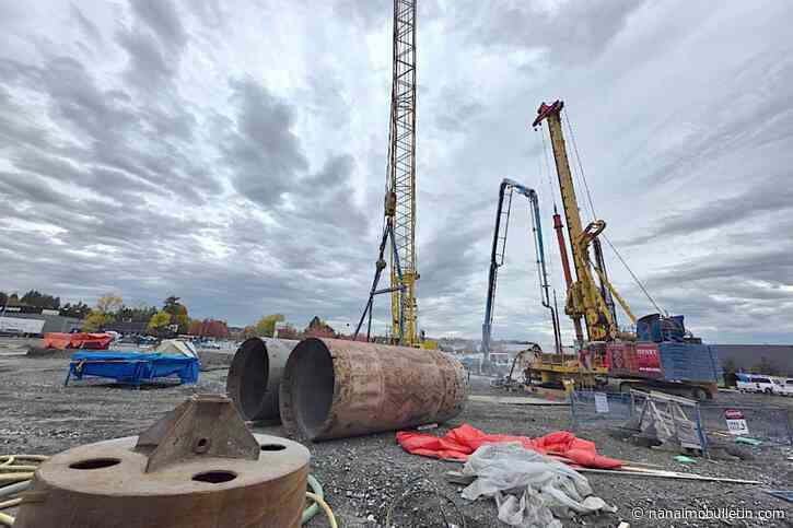 Federal government kicks in $5 billion for B.C. housing, infrastructure