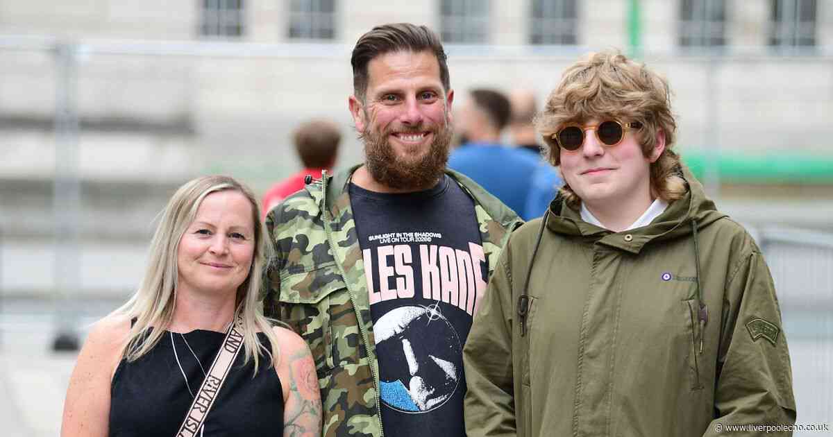 On The Waterfront: 16 photos show music fans arrive as Paul Weller opens event