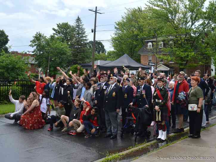 Veterans crosswalk unveiled beside Memorial Park in Cornwall