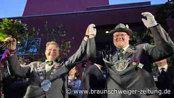 Schützenfest-Ticker: Gifhorn hat neue Majestäten – alle Infos, Bilder und Videos