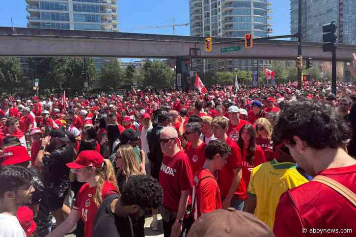 Fans join march to BC Place ahead of Canada-Qatar World Cup match