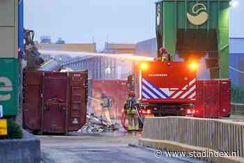 Brand bij afvalverwerkingsbedrijf op bedrijventerrein Oostervaart Lelystad