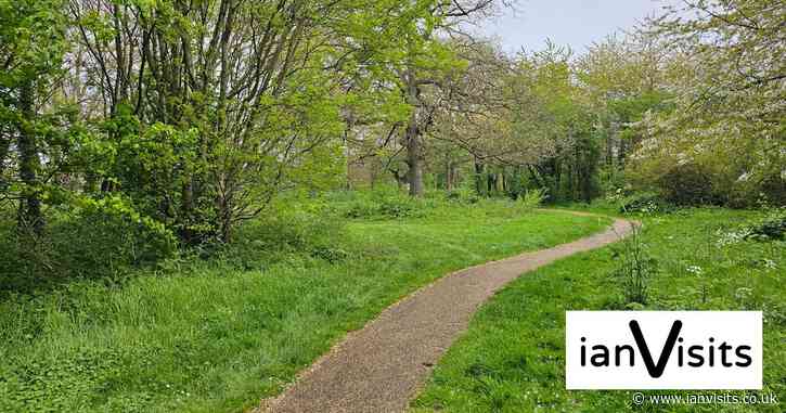 London’s Pocket Parks: Sam Philp Recreation Ground, Hayes, UB3