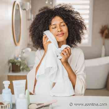 Can Your Musty Bath Towel Cause Skin Problems? We Asked an Expert
