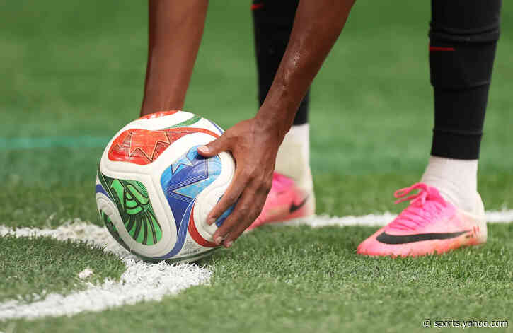 Canada midfielder Ismaël Koné stretchered off with serious injury