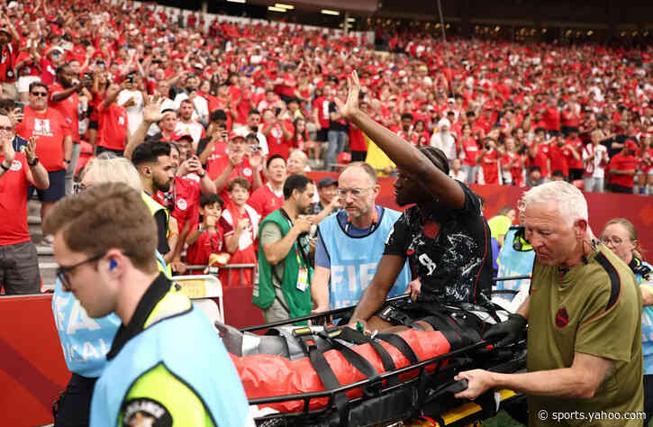 2026 World Cup: Canada's Ismaël Koné stretchered off with potential leg injury vs. Qatar