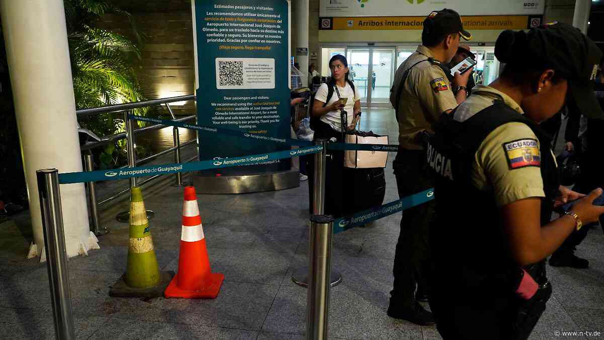 Killer warteten mit Plüschtier: Drogenboss an Flughafen in Ecuador erschossen