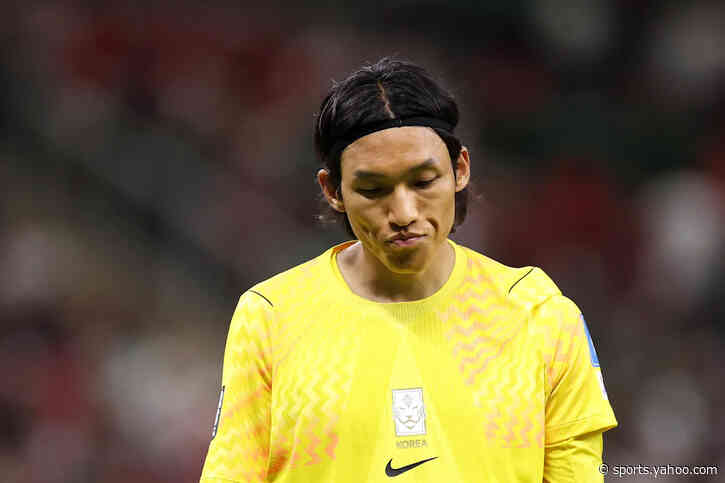 😅 What a howler! Korea keeper gifts Mexico a goal