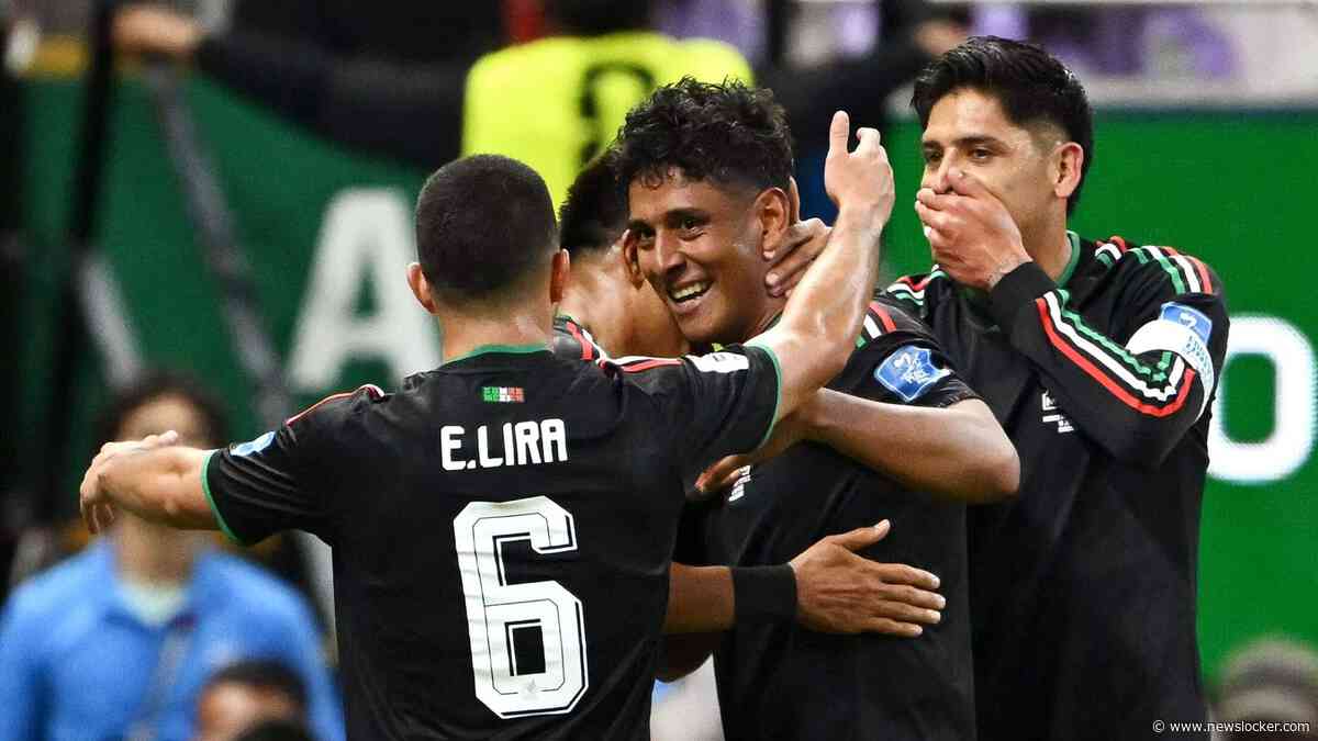 Mexico klopt ook Zuid-Korea en plaatst zich als eerste land voor de knock-outfase