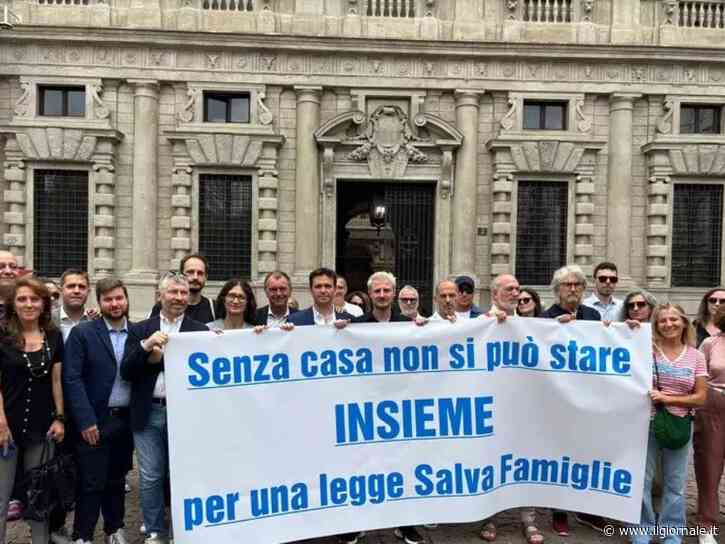 Sala alle famiglie sospese: "Ok a tavolo con procura e costruttori"