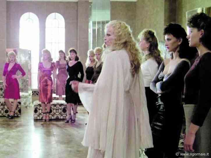 Benvenuti al Salon Kitty, il bordello delle spie