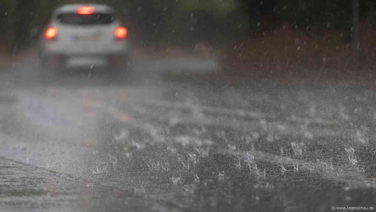 Warnung des DWD: Hitzewelle und Gewitter über Deutschland