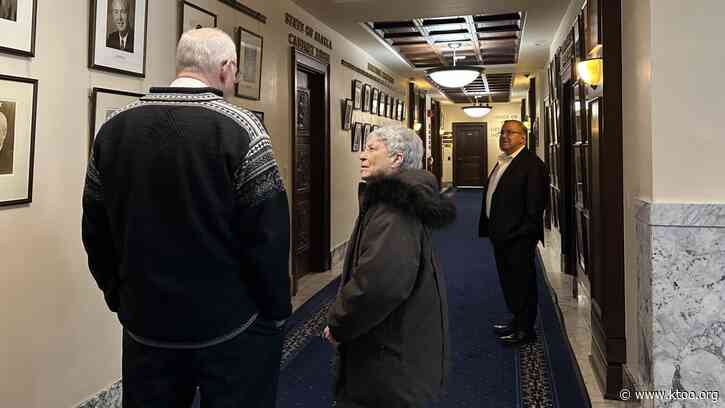 Gasline bill remains stalled in Senate as Dunleavy vetoes 9 bills, threatens another special session