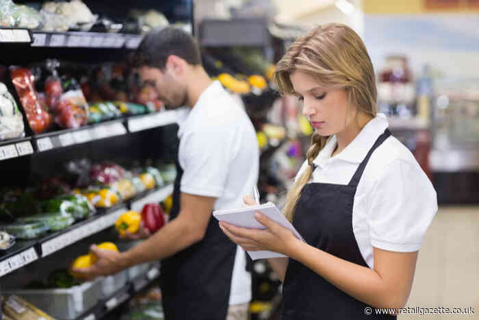 Retail job vacancies fall as employers rein in hiring