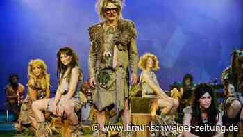 Dünne Story, grandiose Show: Musical-Premiere „Am Anfang war das A“ im Lokpark