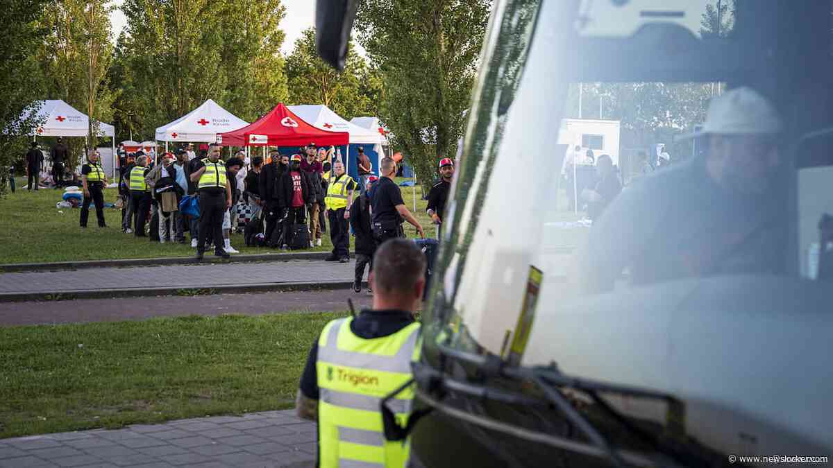 Noodopvang Rode Kruis voor asielzoekers Ter Apel voor het eerst in maand leeg