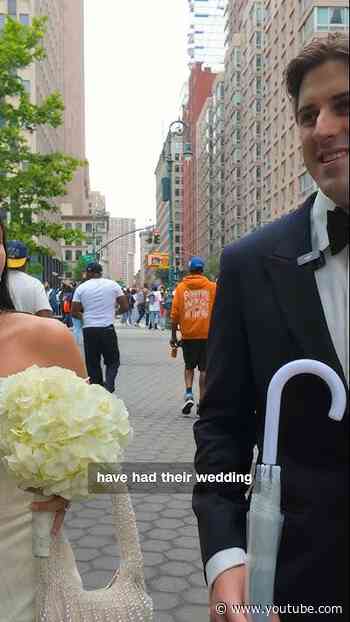 They got married during the Knicks parade