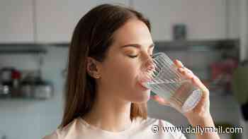 Experts share symptoms of being dehydrated - and common warning sign often shrugged off as 'being too hot'