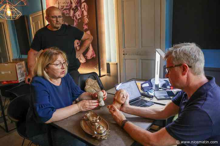 « J’ai vu des bijoux comme je n’en ai jamais vu ! » : ce commissaire-priseur n’est pas reparti les mains vides de sa matinée d’expertises gratuites à Draguignan