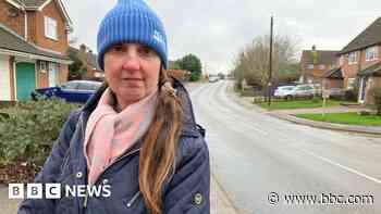 Wait for parking lines 'ridiculous', say residents