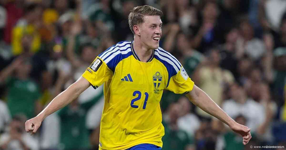Van de fabriek en het zesde niveau naar basisspeler op het WK: dit is de Denzel Dumfries van Zweden