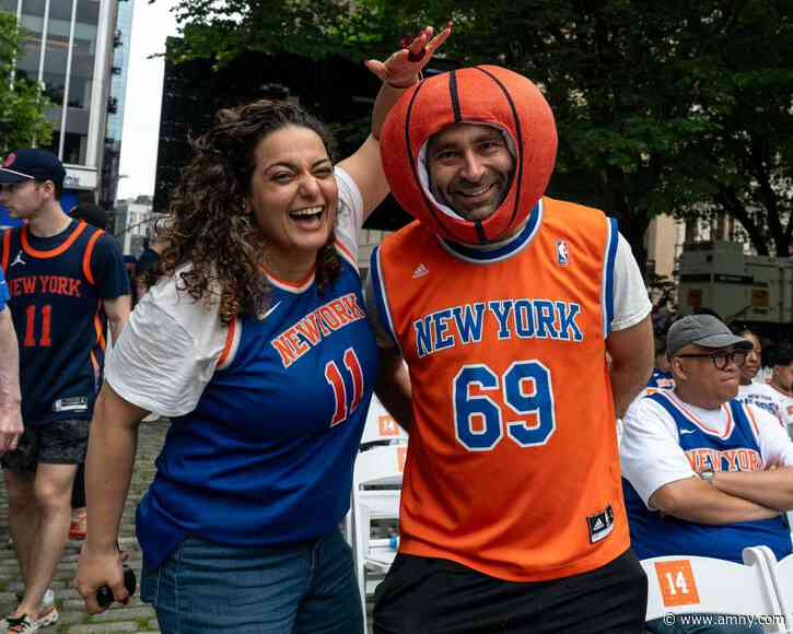 Lottery, connections and fence-hopping: How Knicks fans got inside City Hall for a once-in-a-lifetime celebration