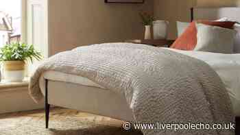 Three 'elegant' bedspreads to turn your bedroom into a 'luxury hotel'