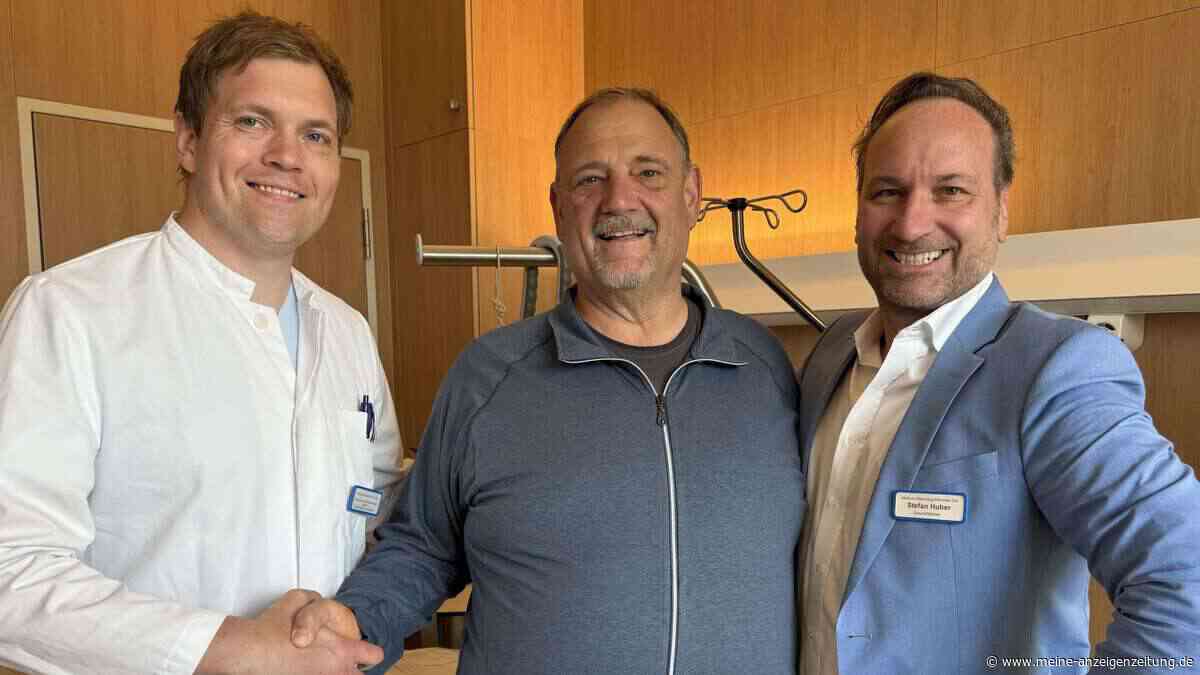Hüft-Siegel für Klinik in Ebersberg: Kreisbrandrat jüngst OP-Patient