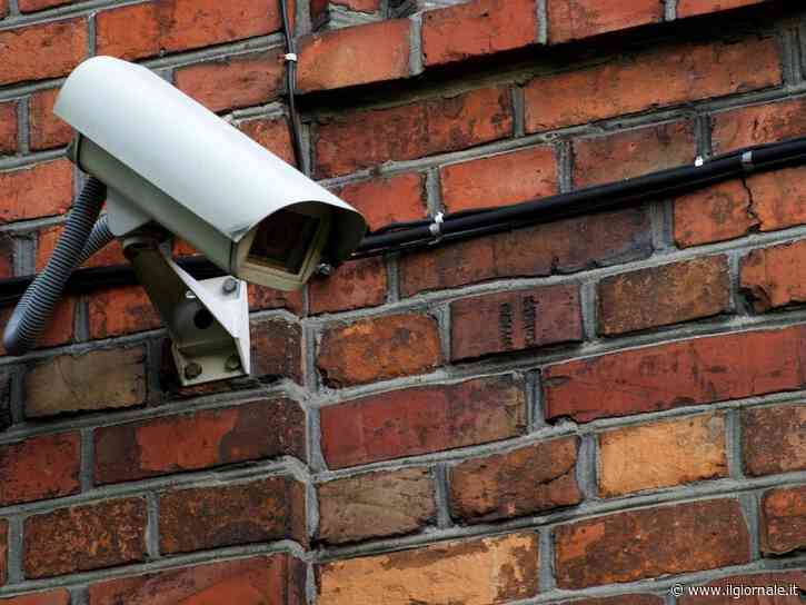 I Comuni non possono filmare i cittadini per fare la multa. Lo stop del Garante