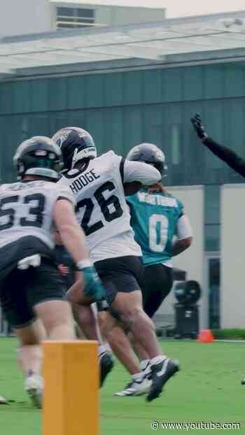 See ball. Get ball. #DUUUVAL