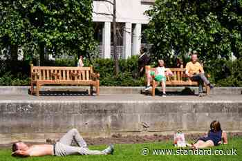 London heatwave: Tube, rail and bus chaos warning in amber ‘extreme’ heat alert with temperatures up to 35C